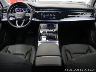 Audi Q7 3,0 V6 TDI S-line 7-míst 2023