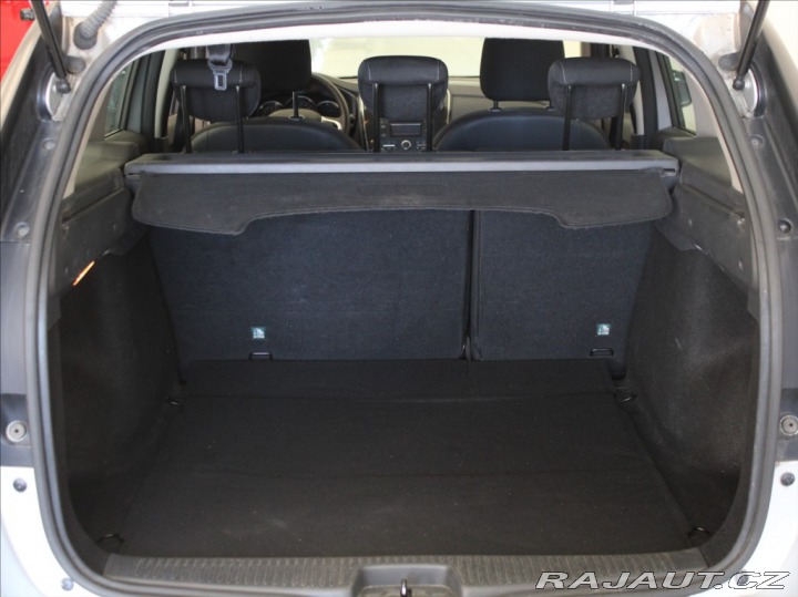 Dacia Logan 1,2 i 54kW 1.majitel ČR D 2017