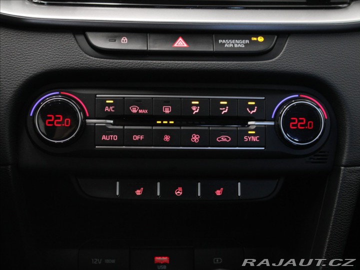 Kia Ceed 1,6 CRDi MHEV 100kW Exclu 2022