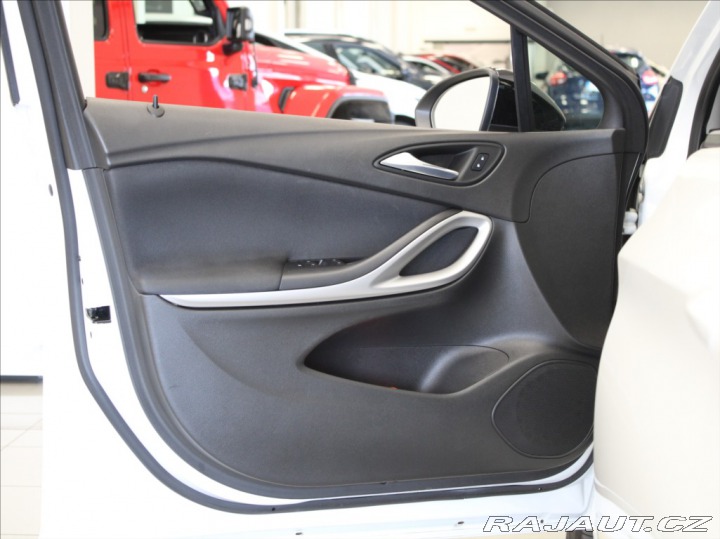 Opel Astra 1,5 CDTI ST Elegance Záru 2021