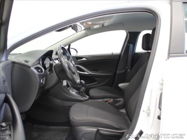 Opel Astra 1,5 CDTI ST Elegance Záru 2021