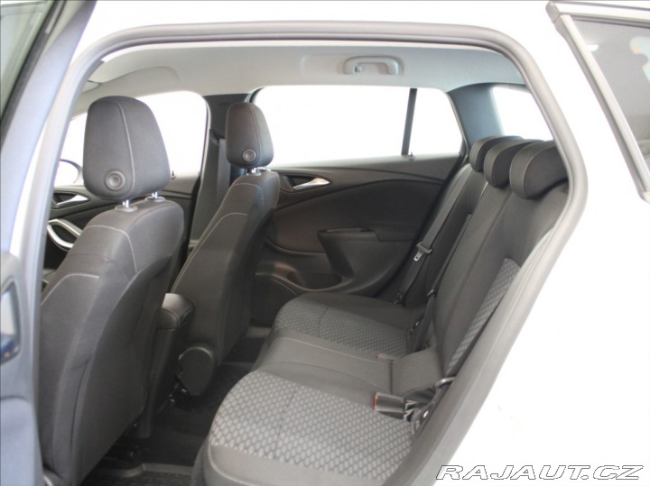 Opel Astra 1,5 CDTI ST Elegance Záru 2021