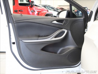Opel Astra 1,5 CDTI ST Elegance Záru 2021