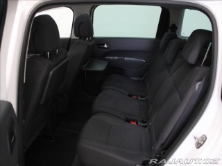 Peugeot 5008 1,6 HDI 7-míst PANO.Tažné 2014
