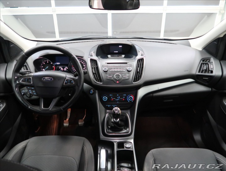 Ford Kuga 1,5 TDCi ČR 1 MAJITEL 2017