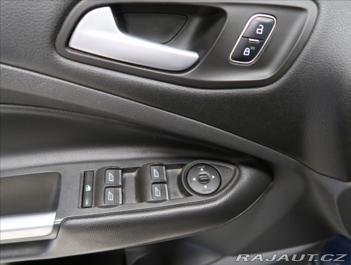 Ford Kuga 1,5 TDCi ČR 1 MAJITEL 2017