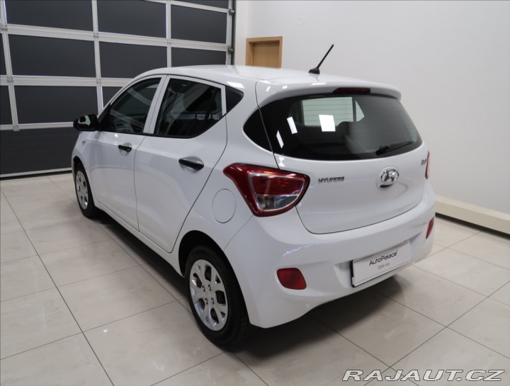 Hyundai i10 1,0 i ČR 2015