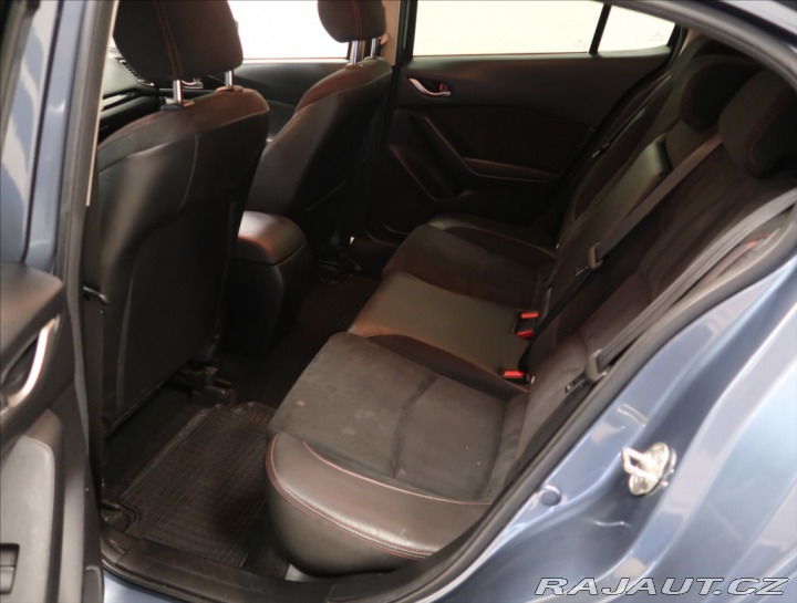 Mazda 3 2,0 i ČR REVOLUTION 2016