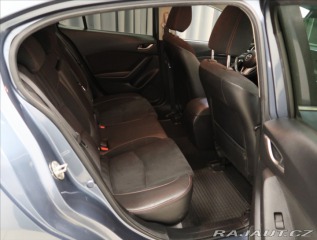 Mazda 3 2,0 i ČR REVOLUTION 2016