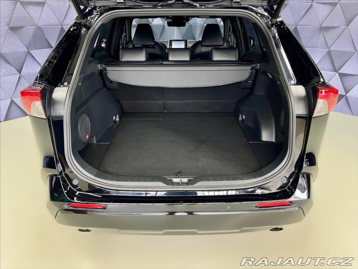 Toyota RAV4 2,5 HYBRID e-CVT AWD BLAC 2021