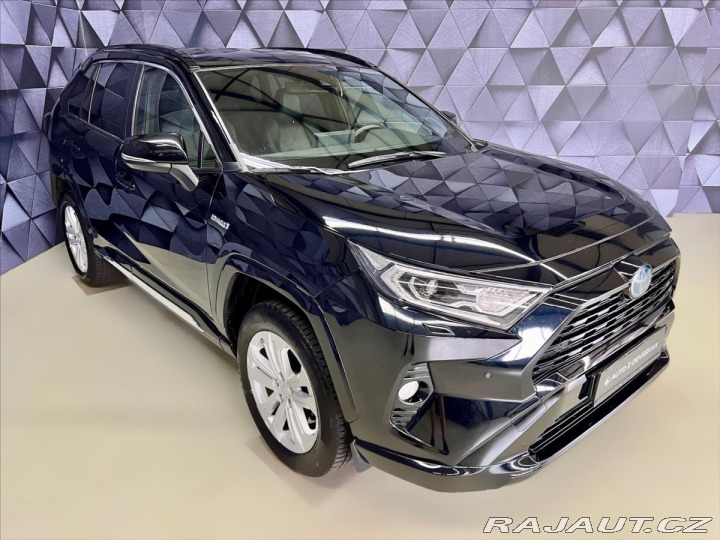 Toyota RAV4 2,5 HYBRID e-CVT AWD BLAC 2021