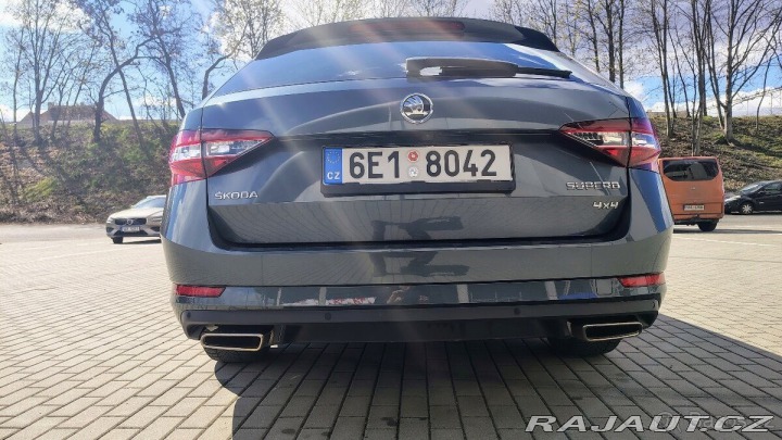 Škoda Superb 2,0 TSI 206kW DSG 4x4 2017