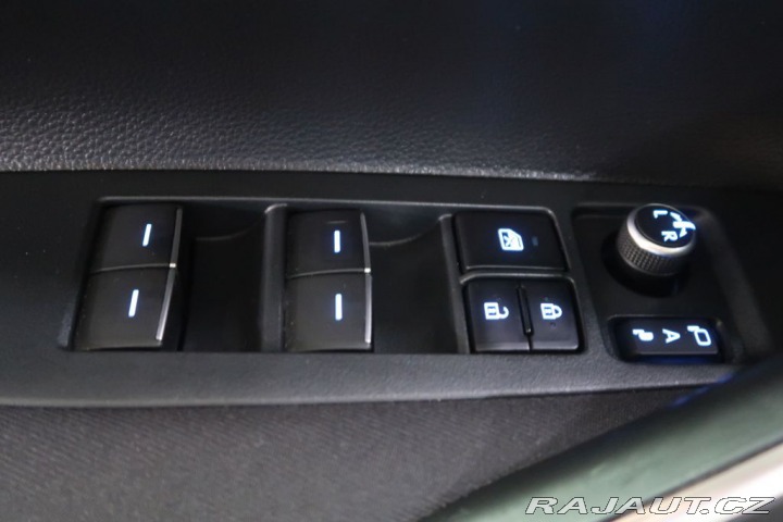 Toyota Corolla 1.5VVT-i,CZ,1Maj,ComfortT 2023
