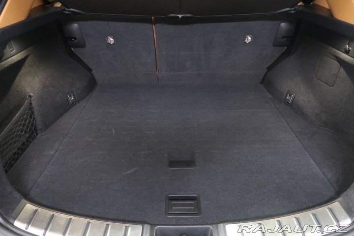Lexus Ostatní modely 2.5PHEV,CZ,1Maj,Executive 2023