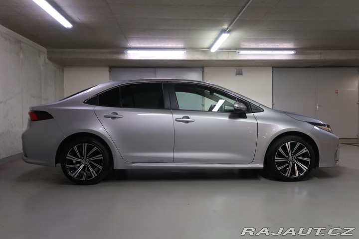 Toyota Corolla 1.5VVT-i,CZ,ComfortStyleT 2023