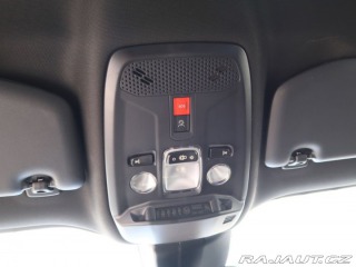 Peugeot 2008 1.2PureTech,CZ,1Maj,ALLUR 2024
