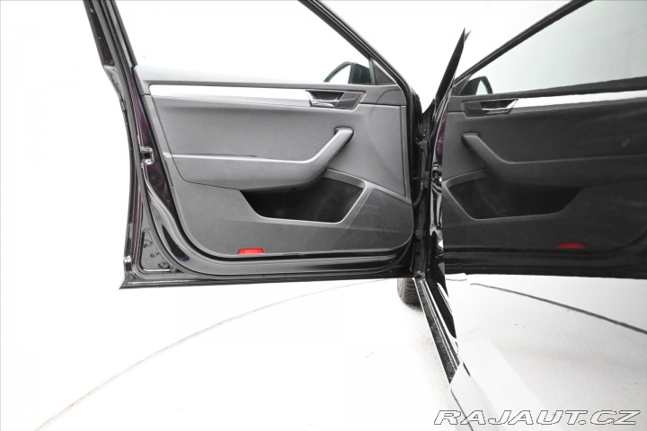 Škoda Superb 2,0 TDI 110 kW DSG Clever 2021