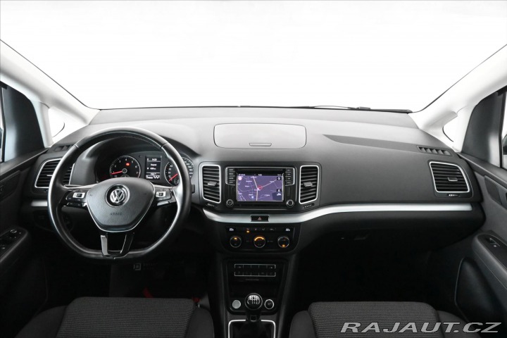 Volkswagen Sharan 1,4 TSi 110kW 7/Míst NAVI 2021