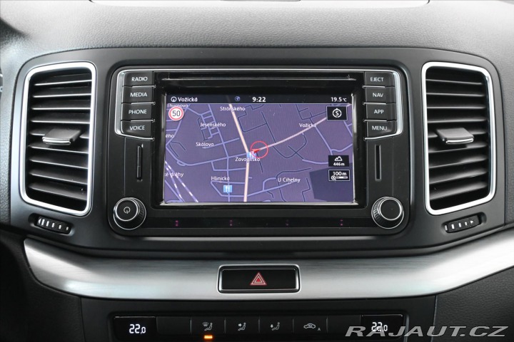 Volkswagen Sharan 1,4 TSi 110kW 7/Míst NAVI 2021