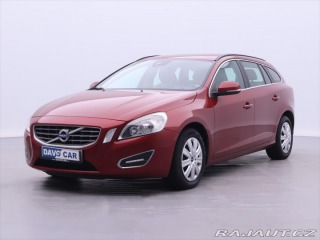 Volvo V60 2,0 D3 120kW V5 Momentum 2011