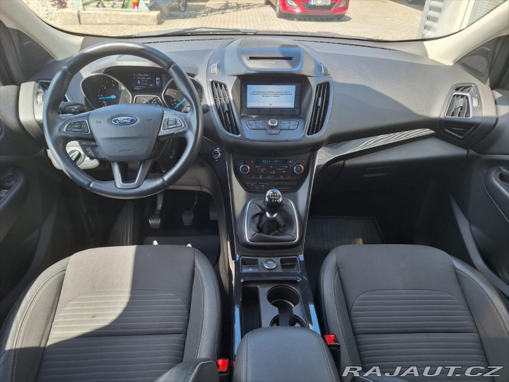 Ford Kuga 2,0 TDCI 110kW AWD CZ 2018