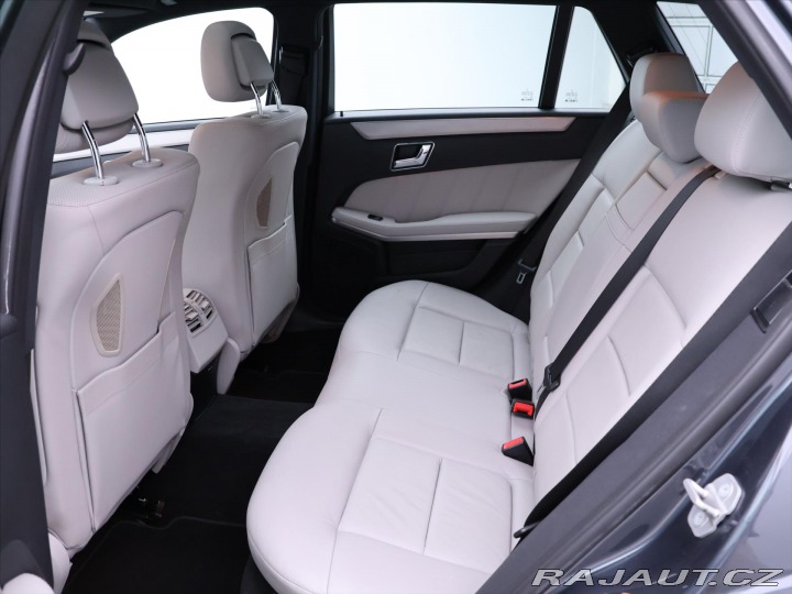 Mercedes-Benz E 3,0 350CDI 170kW 4Matic A 2010