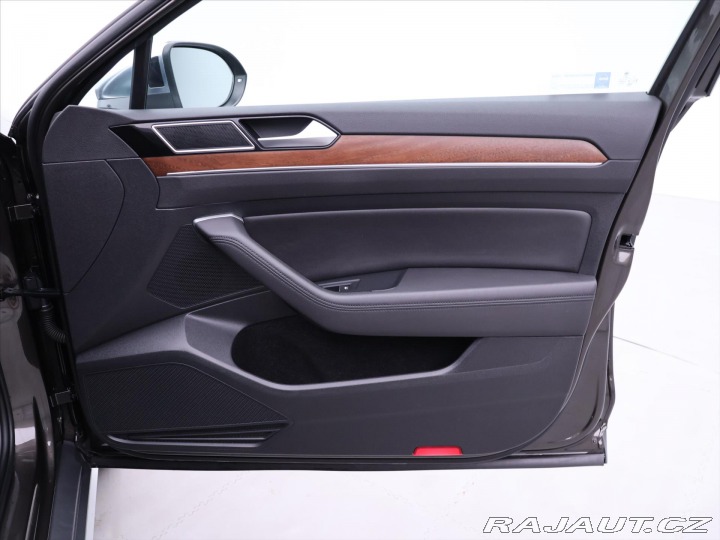 Volkswagen Passat 2,0 TDI 176kW DSG Alltrac 2016