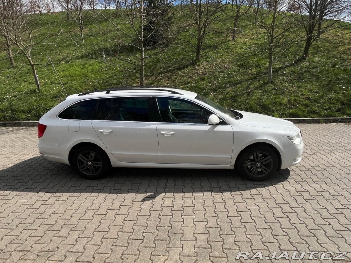 Škoda Superb 2,0 TDI Ambition 1800