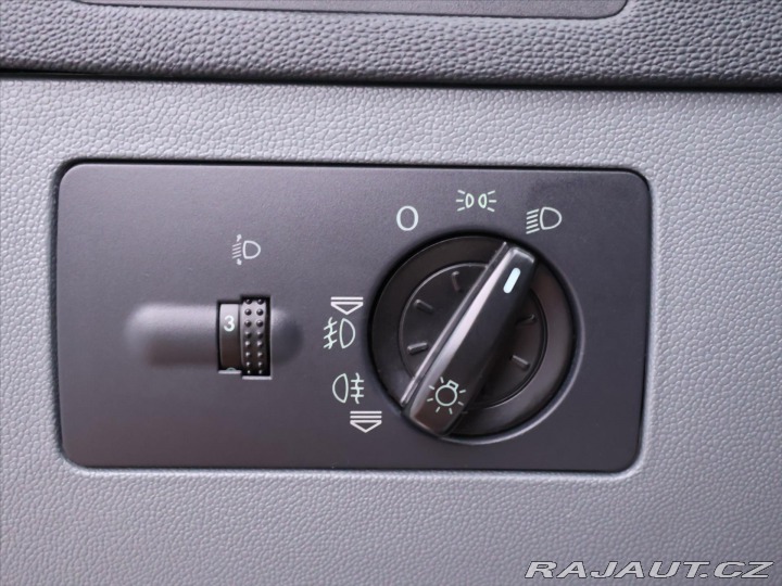 Škoda Fabia 1,2 i 47kW CZ 1.Maj Serv. 2004