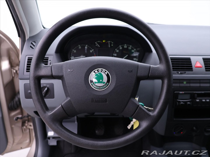 Škoda Fabia 1,2 i 47kW CZ 1.Maj Serv. 2004
