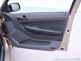 Škoda Fabia 1,2 i 47kW CZ 1.Maj Serv. 2004