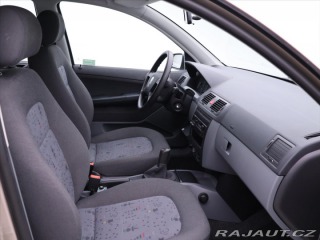 Škoda Fabia 1,2 i 47kW CZ 1.Maj Serv. 2004