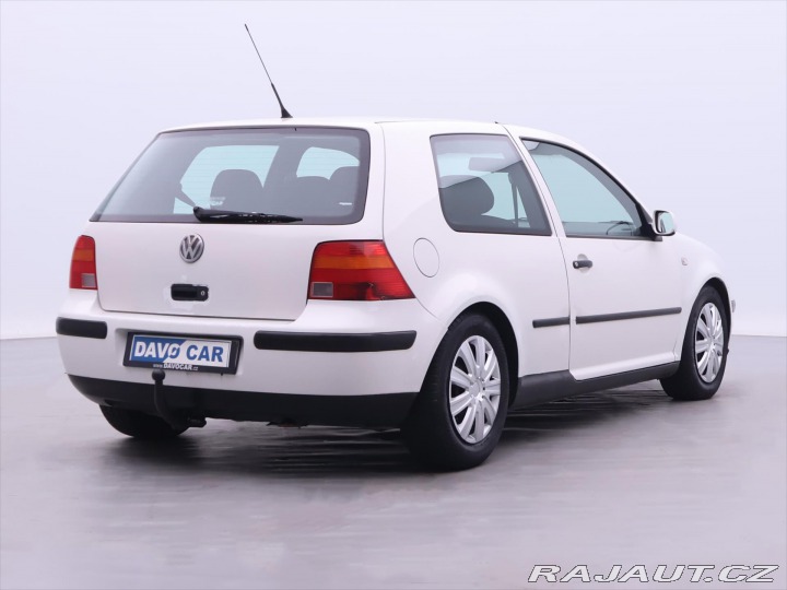 Volkswagen Golf 1,9 TDI 66kW Tažné STK 04 2000