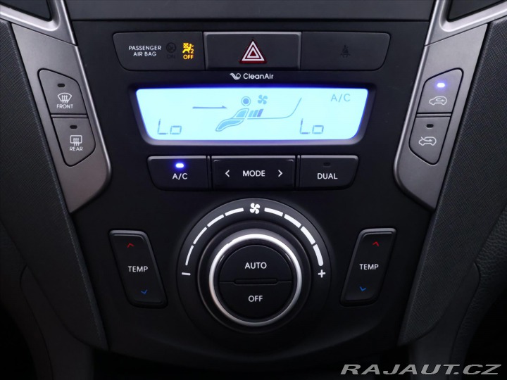Hyundai Santa Fe 2,2 CRDi 145kW AWD CZ DPH 2015