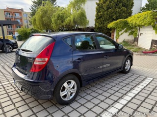 Hyundai i30 1,6 2011