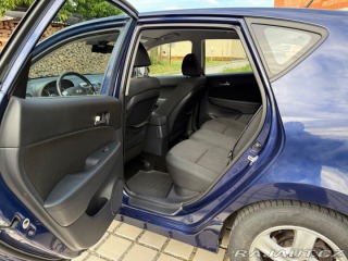Hyundai i30 1,6 2011