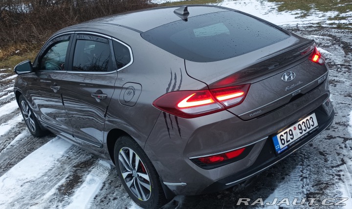 Hyundai i30 Fastback 2021