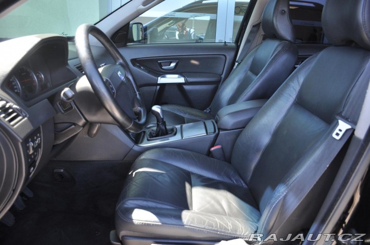 Volvo XC90 2.4D5 136KW 4X4 AUT. A/C 2005