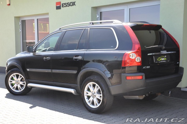 Volvo XC90 2.4D5 136KW 4X4 AUT. A/C 2005