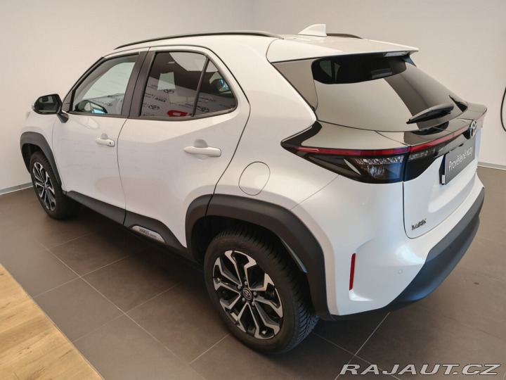 Toyota Yaris Cross 1.5 Hybrid AWD Style 2024