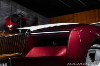Rolls Royce Ostatní modely Spectre Launch Package, Bi-color, 2024