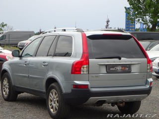 Volvo XC90 D5 136kW AWD KŮŽE AUTOMAT 1800