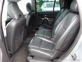 Volvo XC90 D5 136kW AWD KŮŽE AUTOMAT 1800