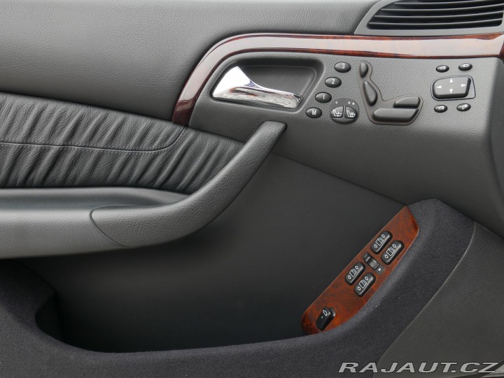 Mercedes-Benz S S 500 225kW REZERVACE 2002