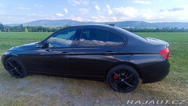 BMW 3 320i X-Drive, LED, NAVI, 2015