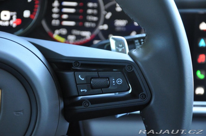 Porsche Panamera E-HYBRID 4S BOSE PANO K36 2022