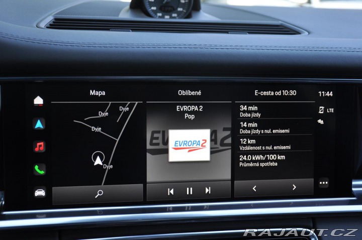 Porsche Panamera E-HYBRID 4S BOSE PANO K36 2022