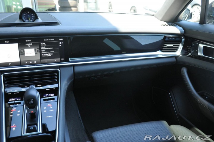 Porsche Panamera E-HYBRID 4S BOSE PANO K36 2022