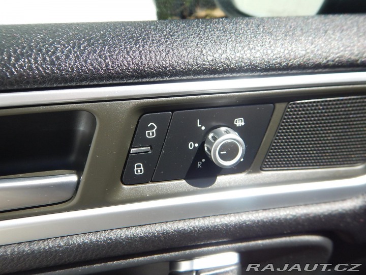 Volkswagen Touareg 3.0 TDI V6, DSG, 4MOTION 2013