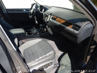 Volkswagen Touareg 3.0 TDI V6, DSG, 4MOTION 2013